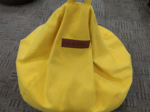 禮品懶人沙發(fā)定制 如何印制自己公司的logo？