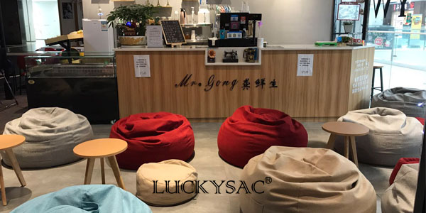 為什么越來越多的客戶選擇懶人沙發(fā)作為酒店沙發(fā)？