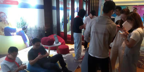 luckysac懶人沙發(fā)體驗感真的好 共同體學(xué)員涌躍集贊領(lǐng)沙發(fā)